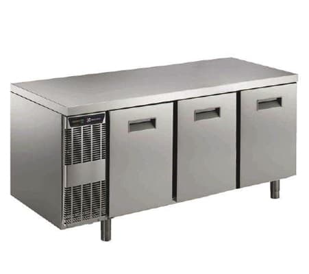 Digital Undercounter 3 Door Refrigerated Counter