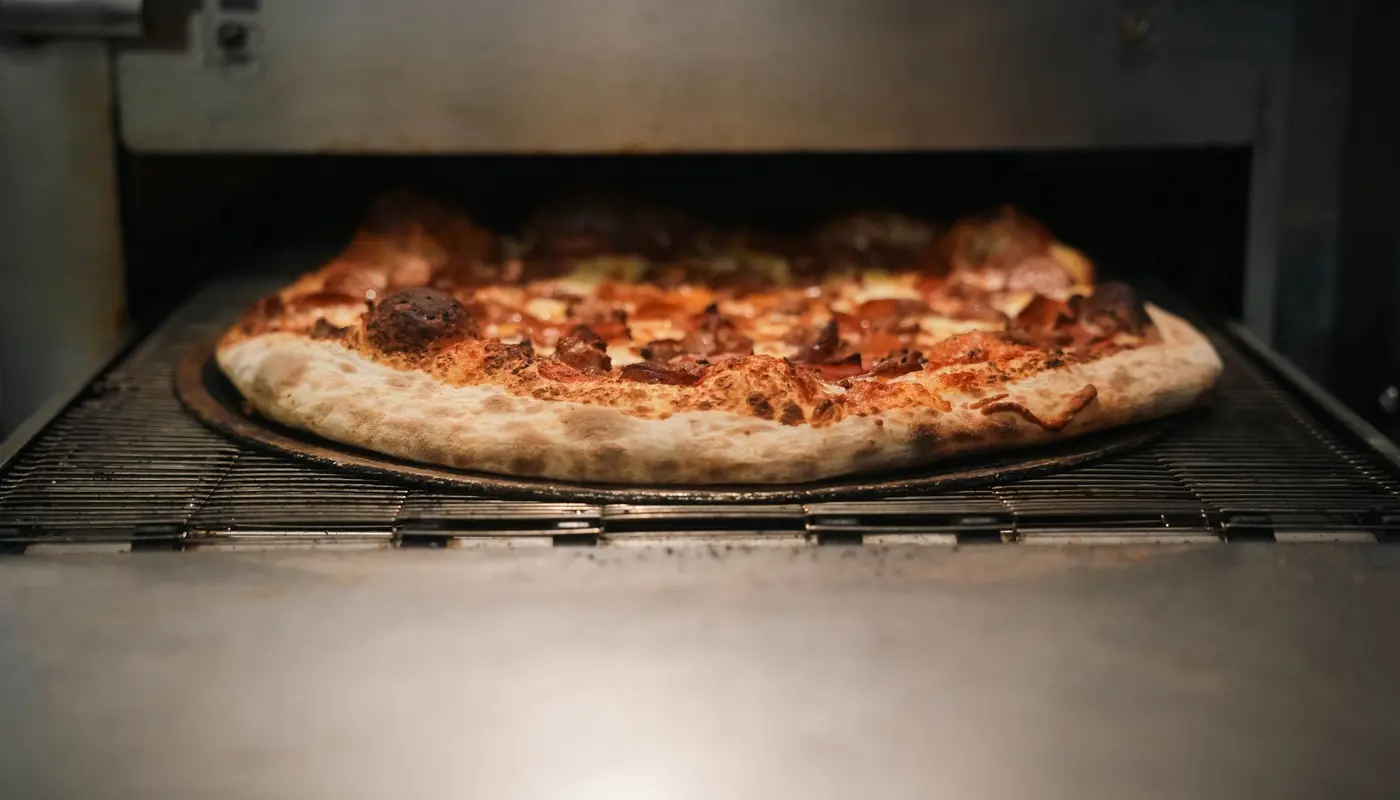 Combi Ovens vs Conventional Ovens for Indian Kitchens 2026 — Hospiverse India
