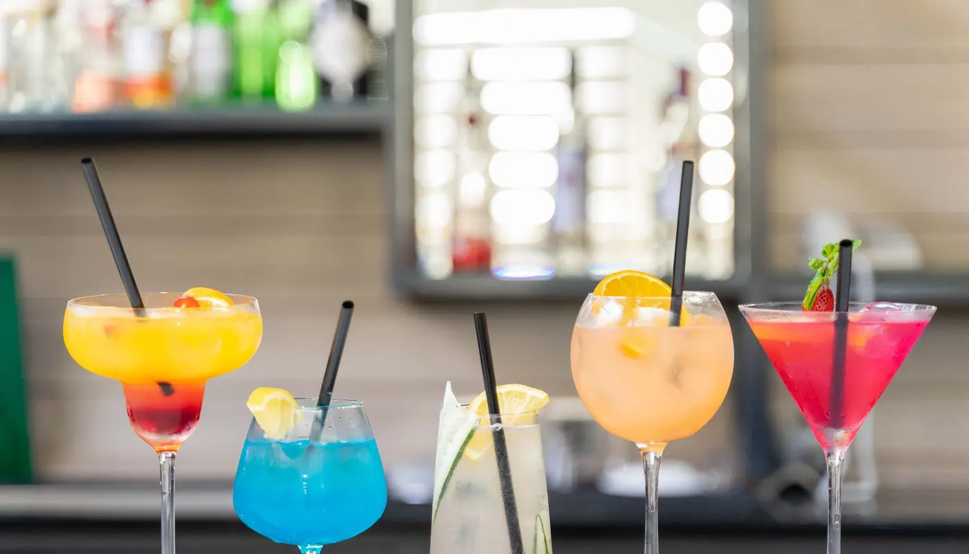 Commercial Bar Equipment Guide India 2026: Essential List — Hospiverse India