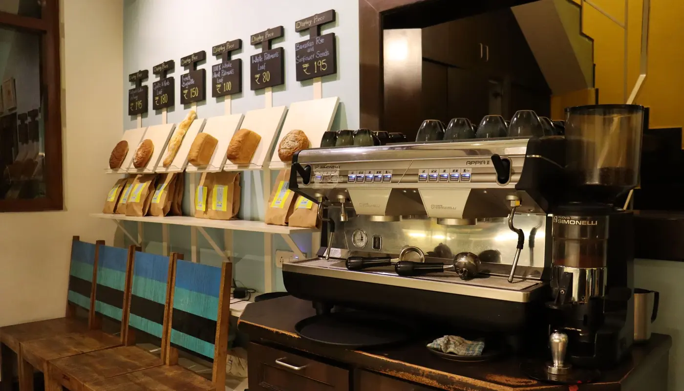 Commercial Coffee Machine Guide for Cafés, Hotels & — Hospiverse India