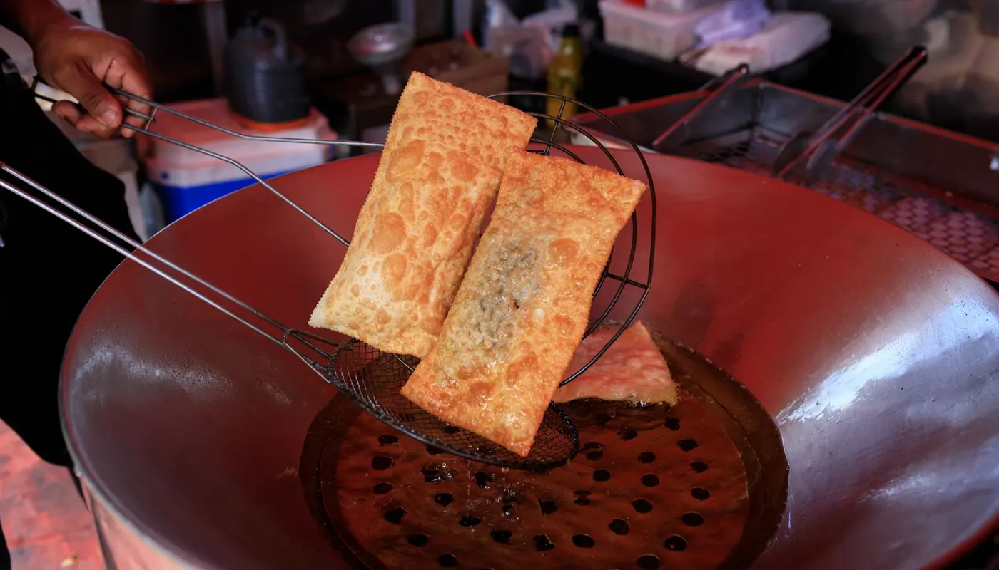 Commercial Deep Fryers and Griddles Buying Guide 2026 — Hospiverse India