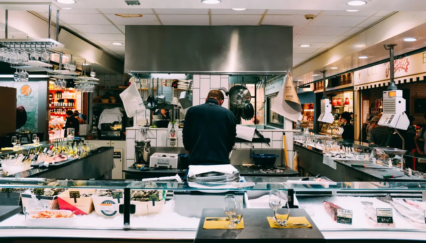 Common Commercial Kitchen Equipment Problems & Solutions — Hospiverse India