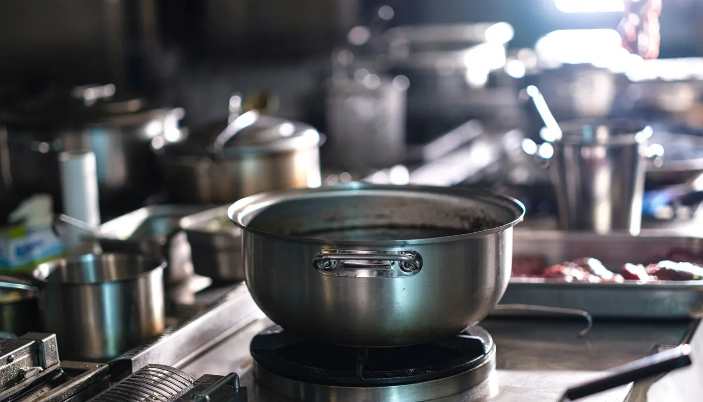 Completing Your Commercial Kitchen Equipment Planning (2026) — Hospiverse India