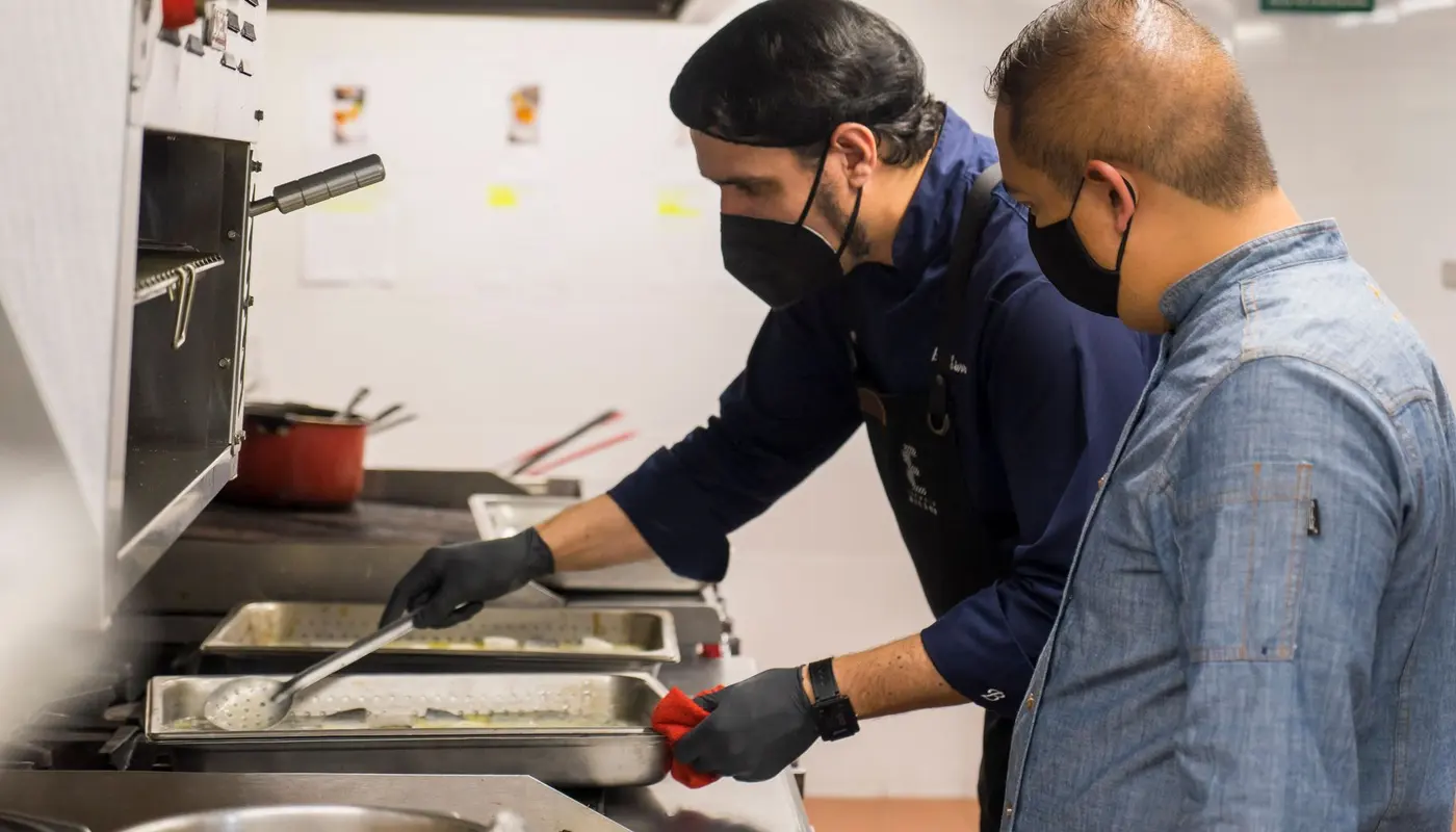 Food Packaging for Cloud Kitchens to Improve Ratings 2026 — Hospiverse India